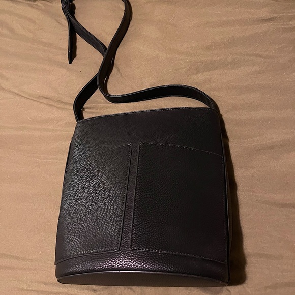 Co-Lab Bucket Bag - Picture 1 of 2